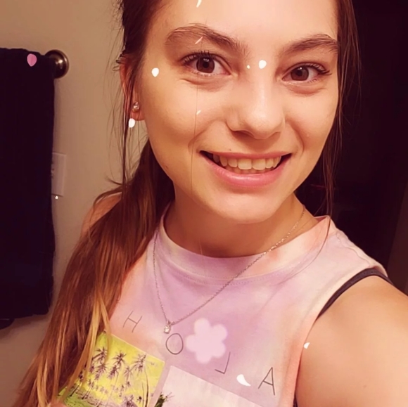 ABOUT ME & CLOSET INFO - Picture 2 of 3